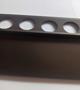 listwa okapowa brazowa.jpg