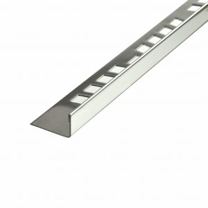 Listwa narożna stalowa- polerowana.jpg