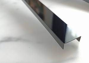 profil dekoracyjny dekor czarny 20mm.jpg