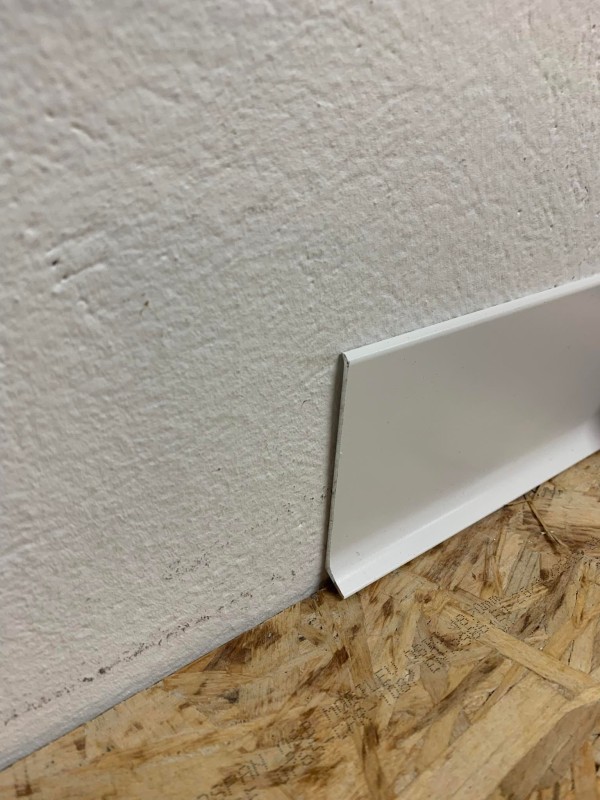 listwa cokołowa biała aluminiowa 8 cm 250 cm