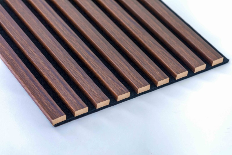 lamel akustyczny dąb ciemny.jpg