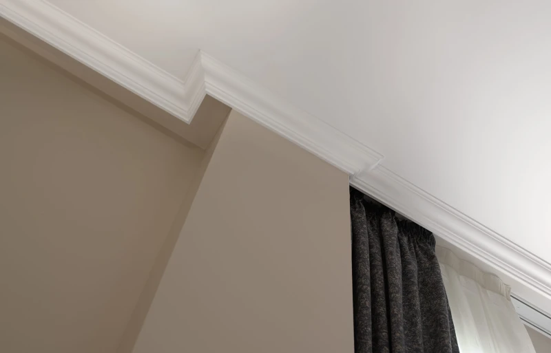 listwa sztukaterynja przysufitowa 85x80mm.jpg